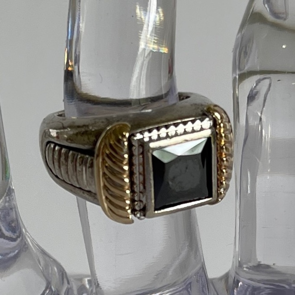 Women’s Caerleon Silver and Gold Ring with Interchangeable Gemstones. - Picture 2 of 16